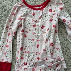 Caden Lane Red and White Pajama Set
